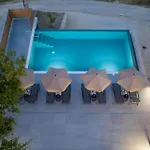 Apartment Iphigenia At *