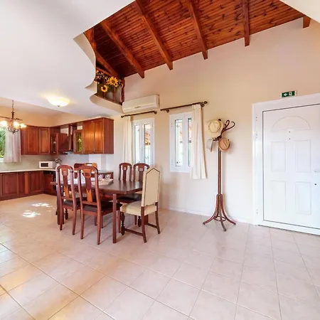 Lägenhet Iphigenia At Kateleios