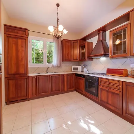 Iphigenia At Kateleios