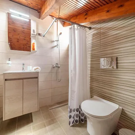 Апартаменты Iphigenia At